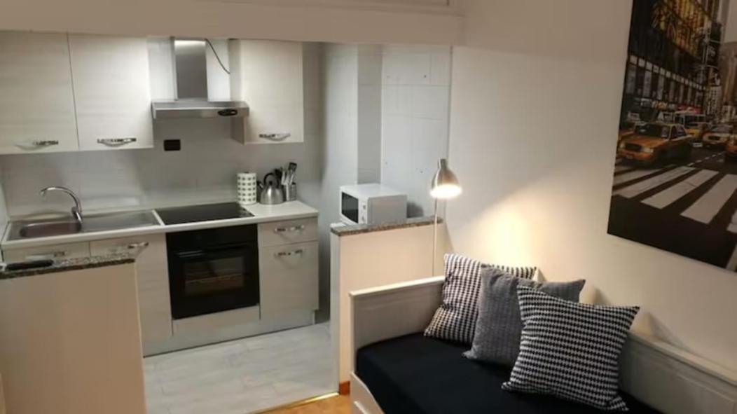 Bilocale Al Nolo, Metropolitana Mm1 Pasteur Apartment Milan Exterior photo